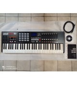 AKAI Professional MPK61 - klawiatura sterująca MIDI