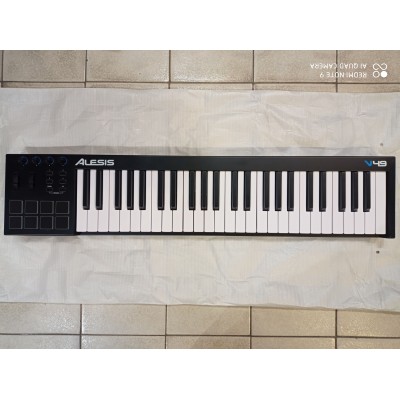 Alesis V49 - klawiatura sterująca MIDI - powystawowa